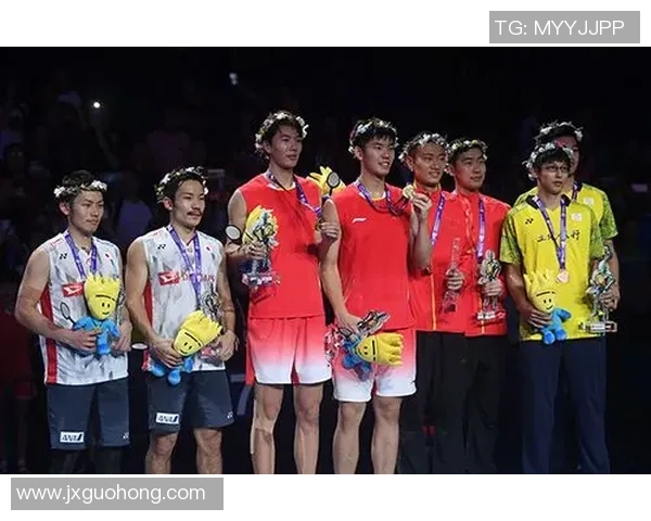 南京羽毛球队在世界锦标赛积分榜上以72分稳居第一名展现强劲实力 南京羽毛球队在世界锦标赛积分榜上以72分稳居第一名展现强劲实力