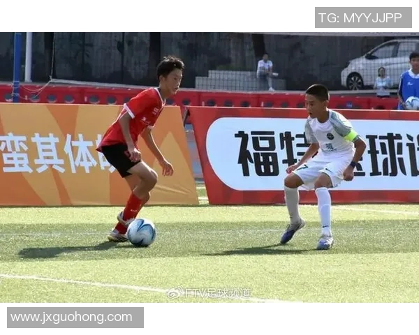 最文明的足球明星如何在绿茵场上展现风度与品格的完美结合 最文明的足球明星如何在绿茵场上展现风度与品格的完美结合