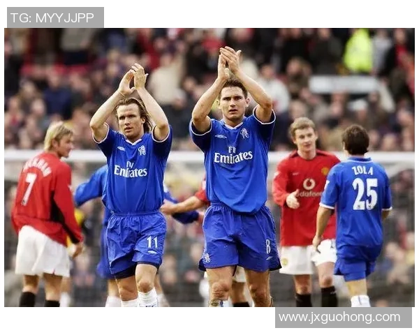 荷兰足球明星岑登的辉煌历程与对足球的热爱之路