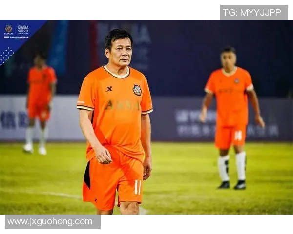 香港足球明星风采展示与精彩瞬间回顾